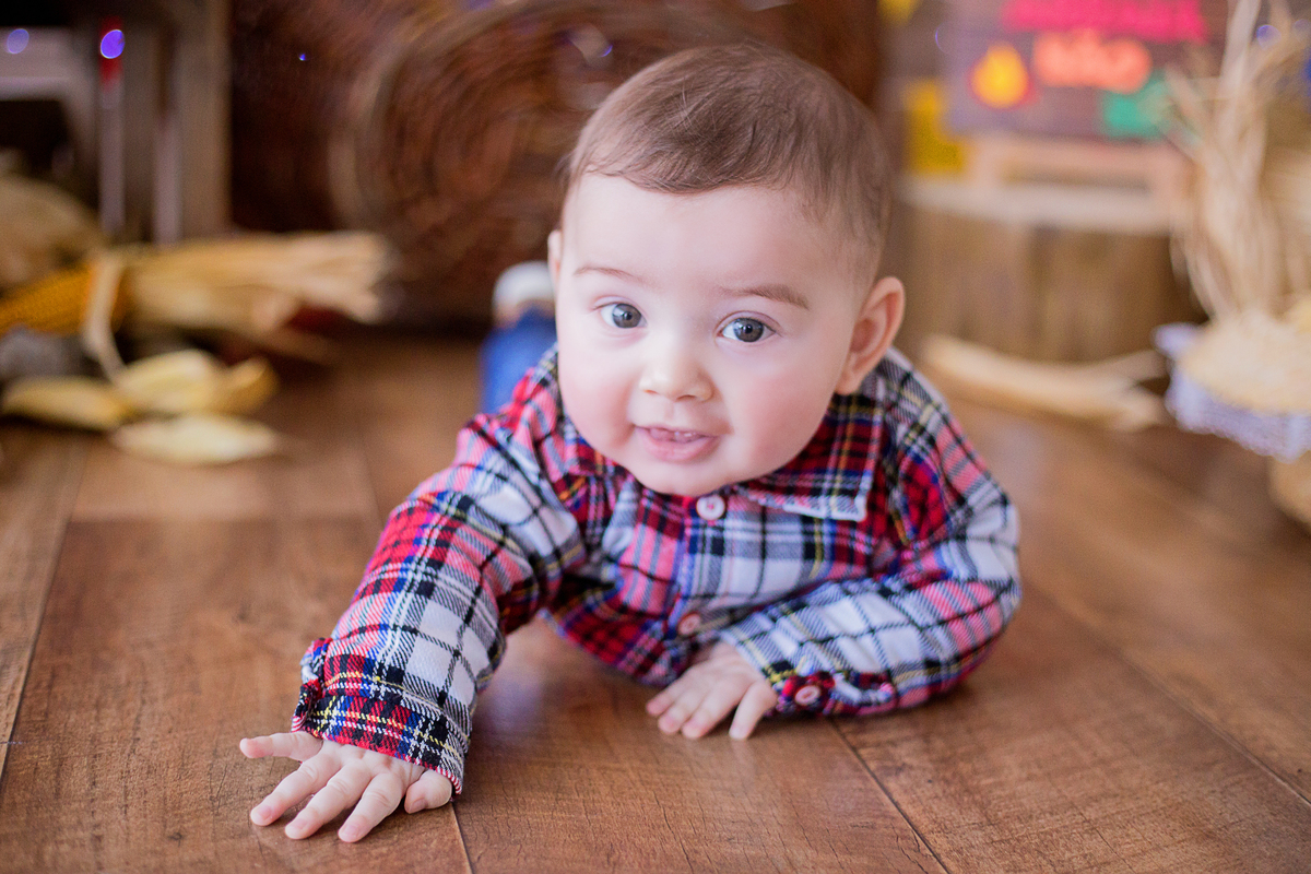 acompanhamento mensal de bebe caxias do sul figurino cenario tematico  personagem foto infantil serra gaucha fotografia familia mundo azul rosa ensaio fotografico crianca newborn baby menino menina smash the cake esmague o bolo banheira urso circo
