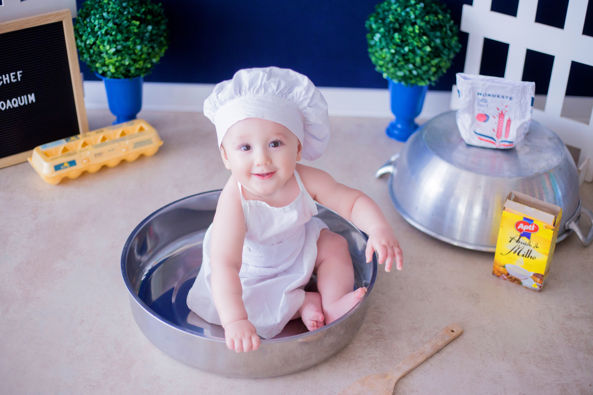 acompanhamento mensal de bebe caxias do sul figurino cenario tematico  personagem foto infantil serra gaucha fotografia familia mundo azul rosa ensaio fotografico crianca newborn baby menino menina smash the cake esmague o bolo banheira urso circo