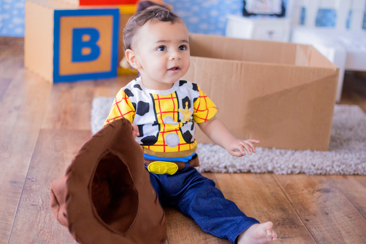 acompanhamento mensal de bebe caxias do sul figurino cenario tematico  personagem foto infantil serra gaucha fotografia familia mundo azul rosa ensaio fotografico crianca newborn baby menino menina smash the cake esmague o bolo banheira urso circo