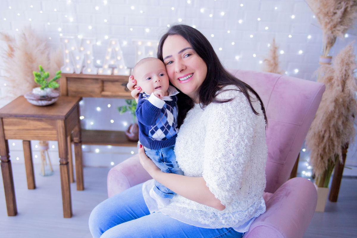 acompanhamento mensal de bebe caxias do sul figurino cenario tematico  personagem foto infantil serra gaucha fotografia familia mundo azul rosa ensaio fotografico crianca newborn baby menino menina smash the cake esmague o bolo banheira urso circo