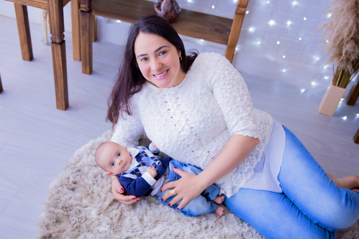 acompanhamento mensal de bebe caxias do sul figurino cenario tematico  personagem foto infantil serra gaucha fotografia familia mundo azul rosa ensaio fotografico crianca newborn baby menino menina smash the cake esmague o bolo banheira urso circo