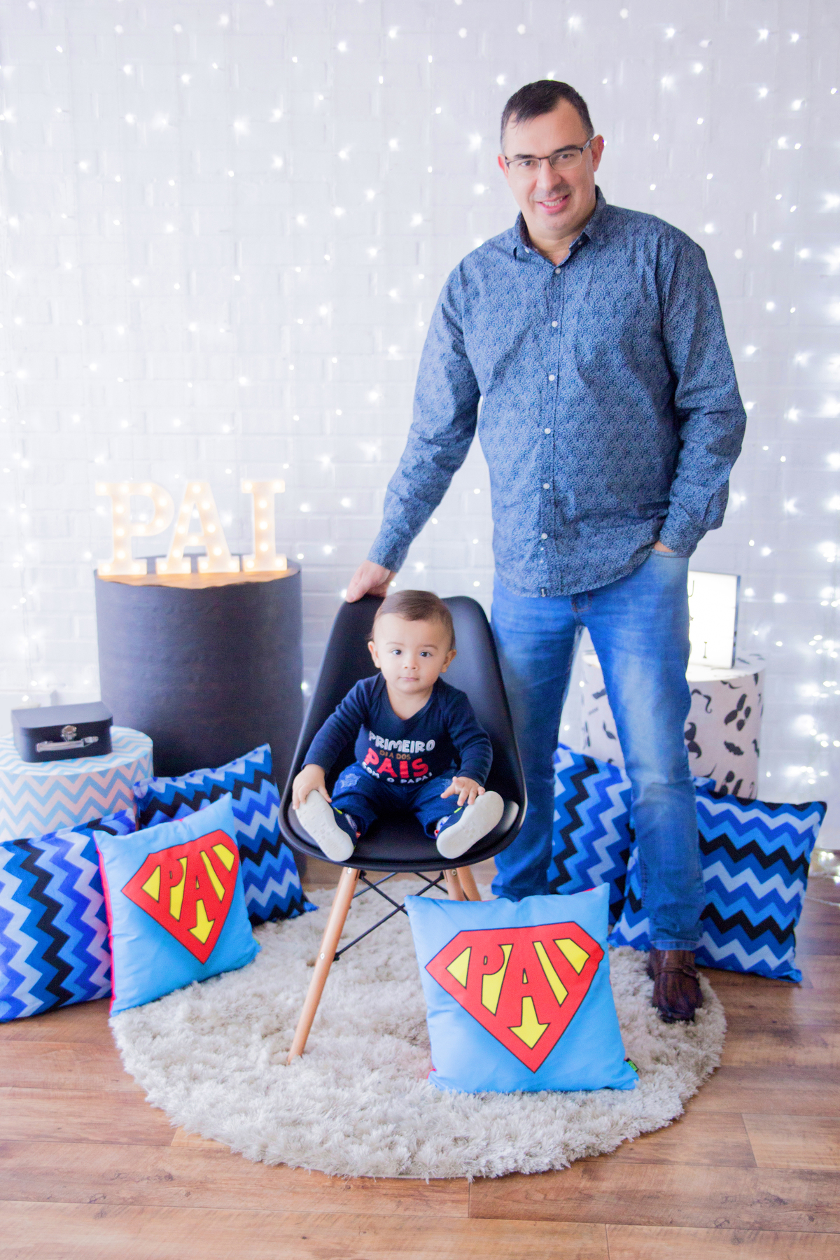 acompanhamento mensal de bebe caxias do sul figurino cenario tematico  personagem foto infantil serra gaucha fotografia familia mundo azul rosa ensaio fotografico crianca newborn baby menino menina smash the cake esmague o bolo banheira urso circo