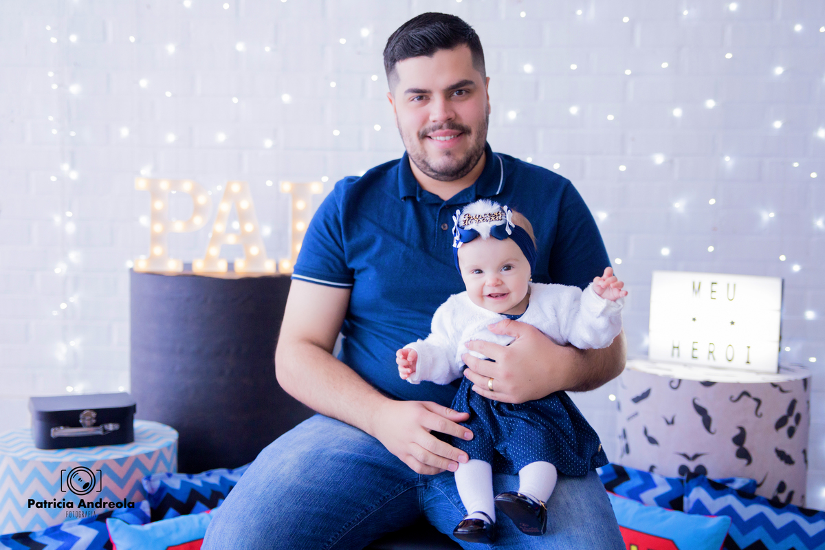 
acompanhamento mensal de bebe caxias do sul figurino cenario tematico  personagem foto infantil serra gaucha fotografia familia mundo azul rosa ensaio fotografico crianca newborn baby menino menina smash the cake esmague o bolo banheira urso circo
