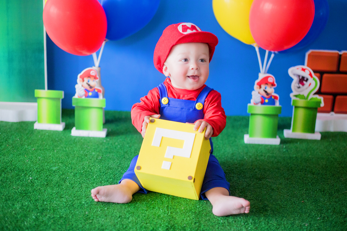 acompanhamento mensal de bebe caxias do sul figurino cenario tematico  personagem foto infantil serra gaucha fotografia familia mundo azul rosa ensaio fotografico crianca newborn baby menino menina smash the cake esmague o bolo banheira urso circo