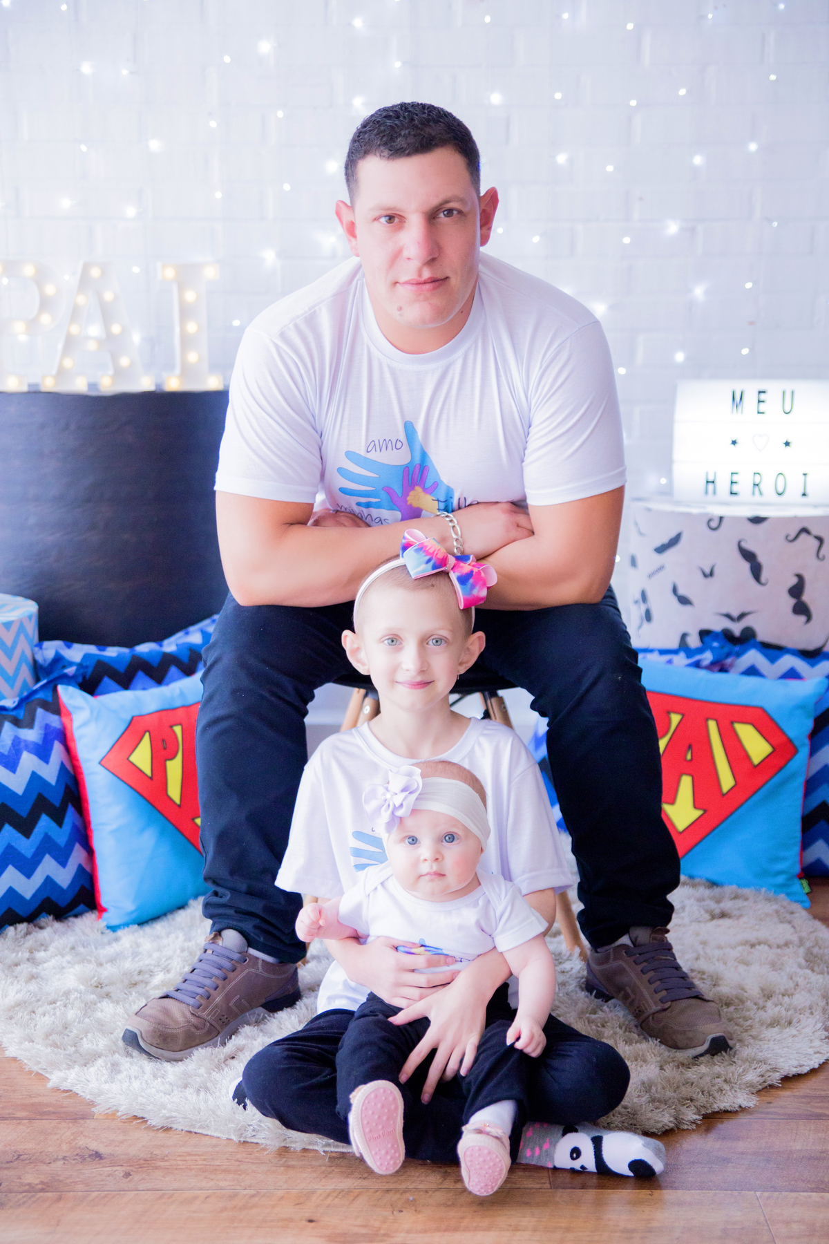 acompanhamento mensal de bebe caxias do sul figurino cenario tematico  personagem foto infantil serra gaucha fotografia familia mundo azul rosa ensaio fotografico crianca newborn baby menino menina smash the cake esmague o bolo banheira urso circo