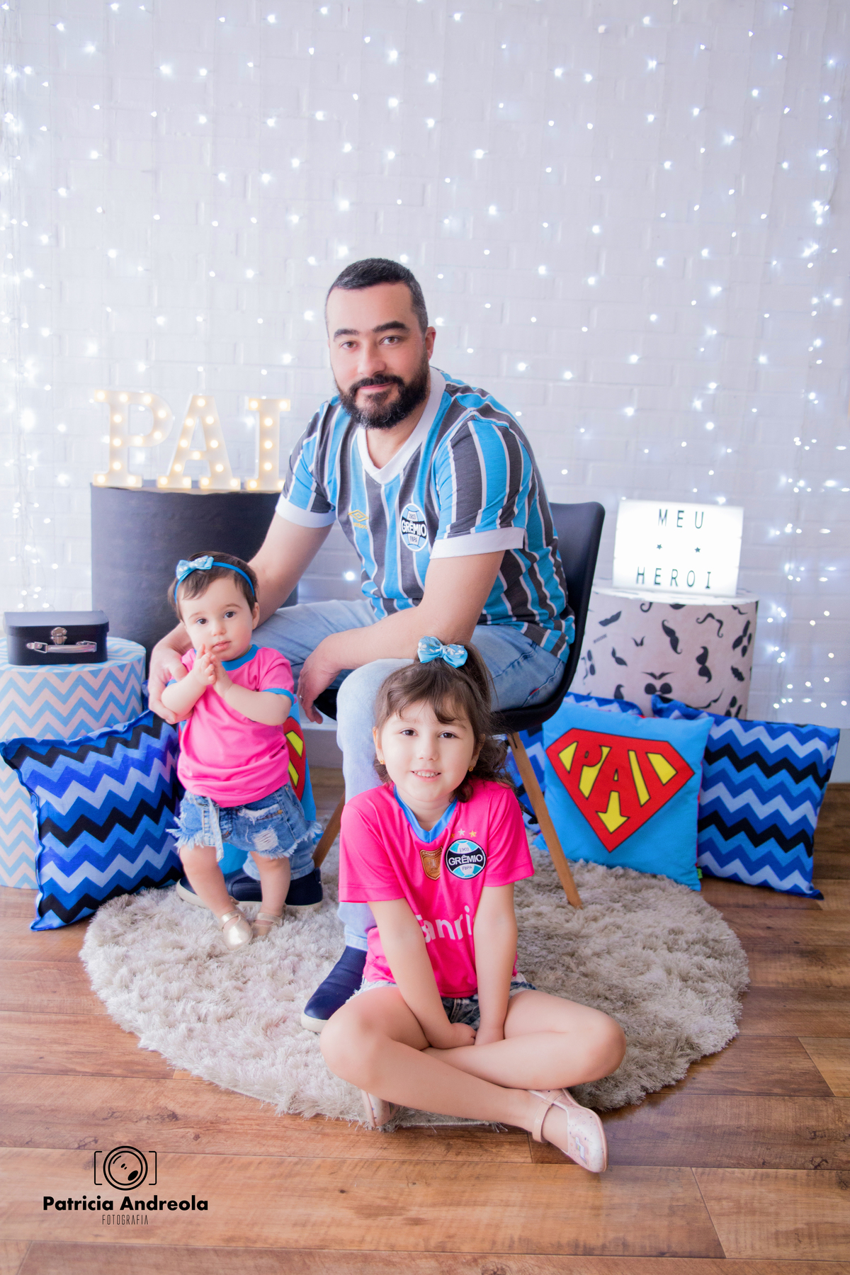 acompanhamento mensal de bebe caxias do sul figurino cenario tematico  personagem foto infantil serra gaucha fotografia familia mundo azul rosa ensaio fotografico crianca newborn baby menino menina smash the cake esmague o bolo banheira urso circo