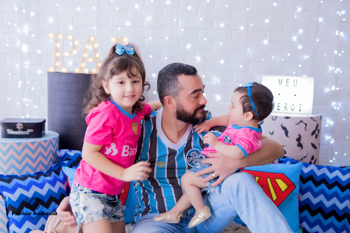 acompanhamento mensal de bebe caxias do sul figurino cenario tematico  personagem foto infantil serra gaucha fotografia familia mundo azul rosa ensaio fotografico crianca newborn baby menino menina smash the cake esmague o bolo banheira urso circo