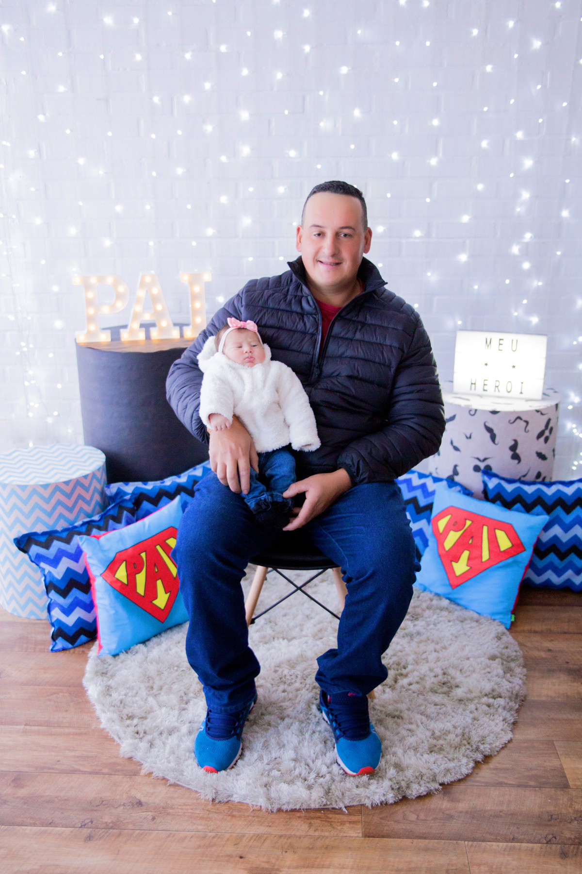 acompanhamento mensal de bebe caxias do sul figurino cenario tematico  personagem foto infantil serra gaucha fotografia familia mundo azul rosa ensaio fotografico crianca newborn baby menino menina smash the cake esmague o bolo banheira urso circo