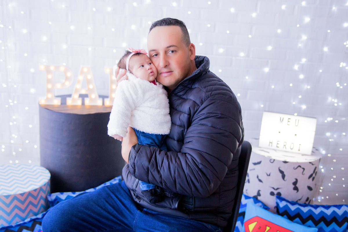 acompanhamento mensal de bebe caxias do sul figurino cenario tematico  personagem foto infantil serra gaucha fotografia familia mundo azul rosa ensaio fotografico crianca newborn baby menino menina smash the cake esmague o bolo banheira urso circo