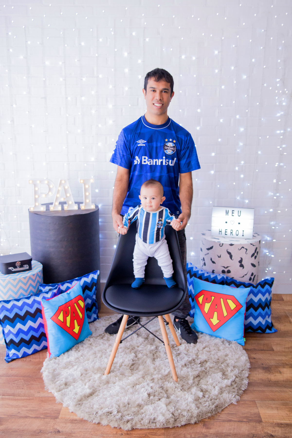 acompanhamento mensal de bebe caxias do sul figurino cenario tematico  personagem foto infantil serra gaucha fotografia familia mundo azul rosa ensaio fotografico crianca newborn baby menino menina smash the cake esmague o bolo banheira urso circo