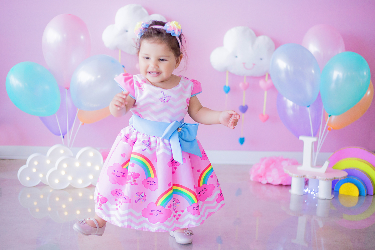 acompanhamento mensal de bebe caxias do sul figurino cenario tematico  personagem foto infantil serra gaucha fotografia familia mundo azul rosa ensaio fotografico crianca newborn baby menino menina smash the cake esmague o bolo banheira urso circo