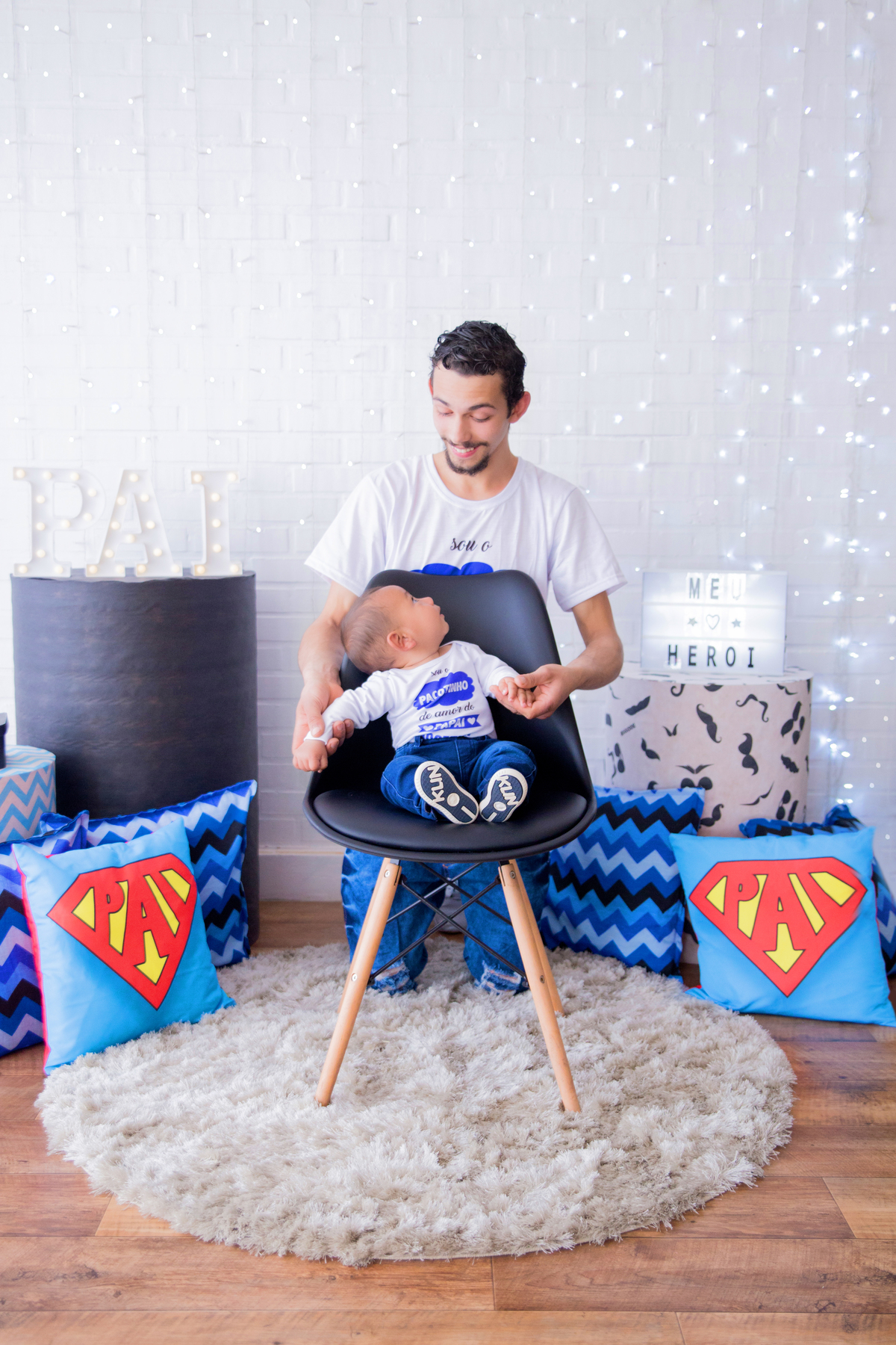 acompanhamento mensal de bebe caxias do sul figurino cenario tematico  personagem foto infantil serra gaucha fotografia familia mundo azul rosa ensaio fotografico crianca newborn baby menino menina smash the cake esmague o bolo banheira urso circo