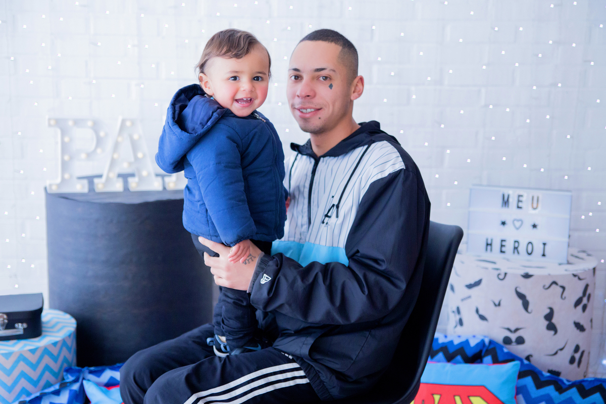 acompanhamento mensal de bebe caxias do sul figurino cenario tematico  personagem foto infantil serra gaucha fotografia familia mundo azul rosa ensaio fotografico crianca newborn baby menino menina smash the cake esmague o bolo banheira urso circo