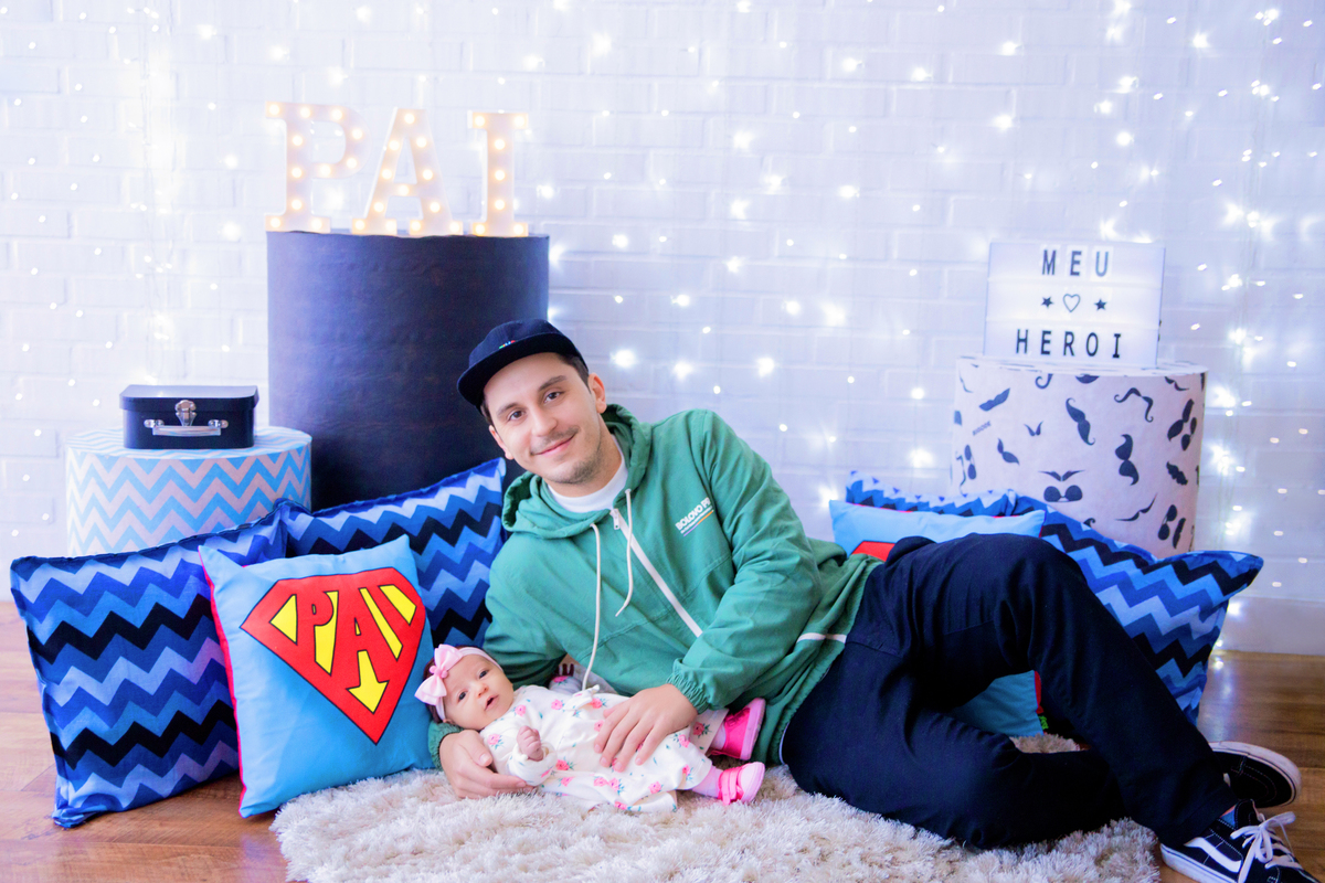 acompanhamento mensal de bebe caxias do sul figurino cenario tematico  personagem foto infantil serra gaucha fotografia familia mundo azul rosa ensaio fotografico crianca newborn baby menino menina smash the cake esmague o bolo banheira urso circo