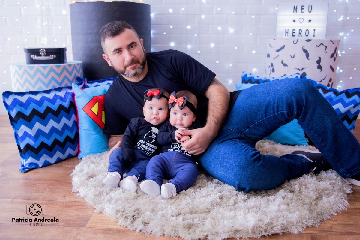 acompanhamento mensal de bebe caxias do sul figurino cenario tematico  personagem foto infantil serra gaucha fotografia familia mundo azul rosa ensaio fotografico crianca newborn baby menino menina smash the cake esmague o bolo banheira urso circo