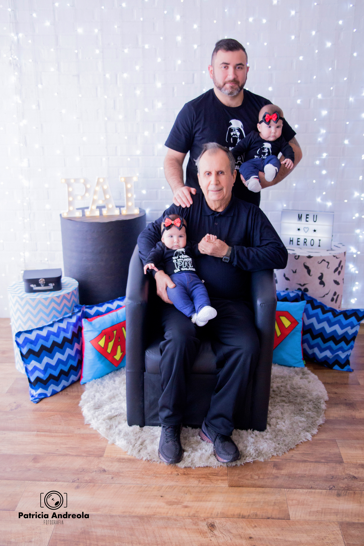 acompanhamento mensal de bebe caxias do sul figurino cenario tematico  personagem foto infantil serra gaucha fotografia familia mundo azul rosa ensaio fotografico crianca newborn baby menino menina smash the cake esmague o bolo banheira urso circo