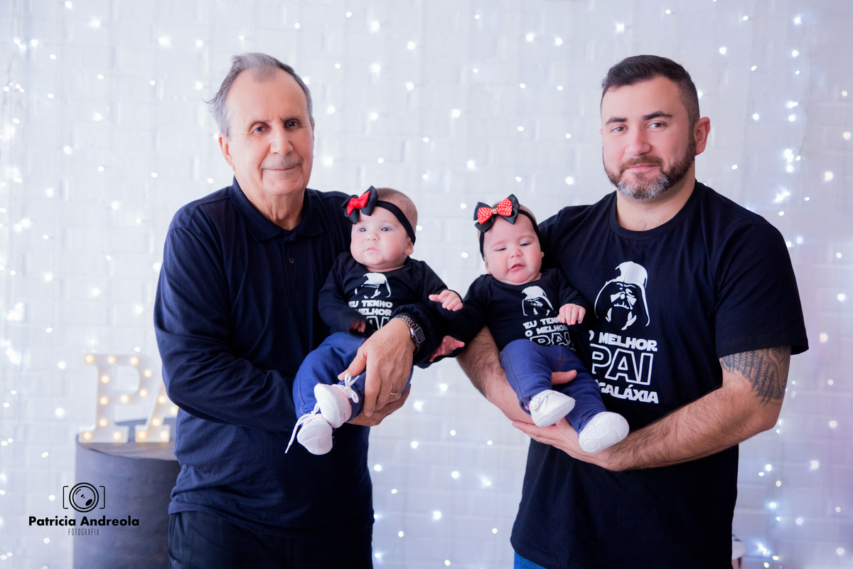 acompanhamento mensal de bebe caxias do sul figurino cenario tematico  personagem foto infantil serra gaucha fotografia familia mundo azul rosa ensaio fotografico crianca newborn baby menino menina smash the cake esmague o bolo banheira urso circo