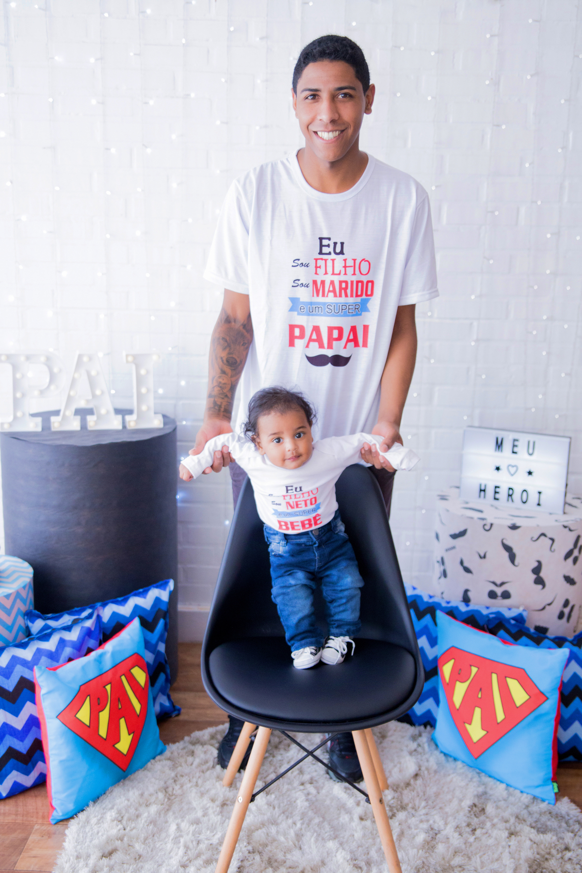 acompanhamento mensal de bebe caxias do sul figurino cenario tematico  personagem foto infantil serra gaucha fotografia familia mundo azul rosa ensaio fotografico crianca newborn baby menino menina smash the cake esmague o bolo banheira urso circo