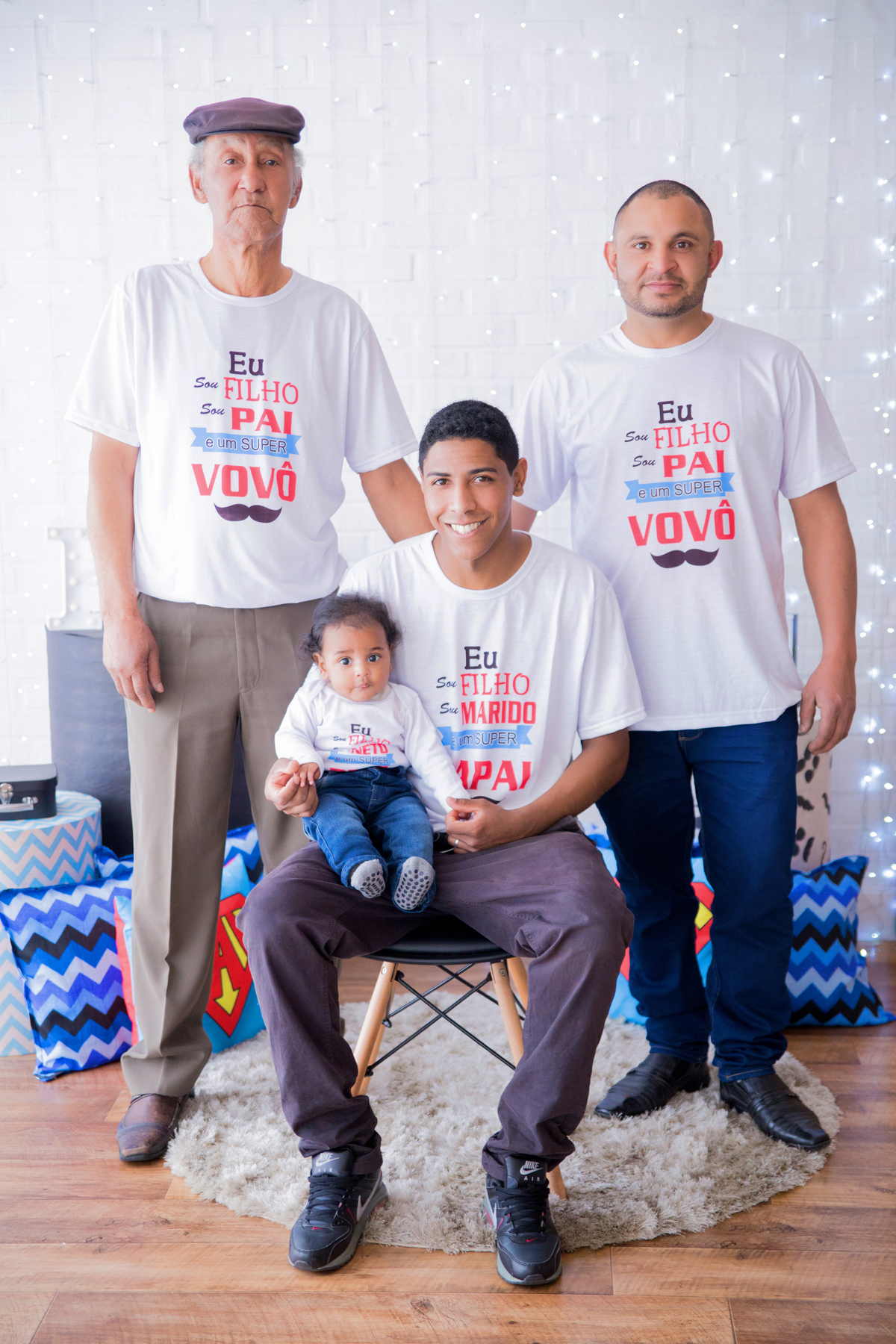acompanhamento mensal de bebe caxias do sul figurino cenario tematico  personagem foto infantil serra gaucha fotografia familia mundo azul rosa ensaio fotografico crianca newborn baby menino menina smash the cake esmague o bolo banheira urso circo