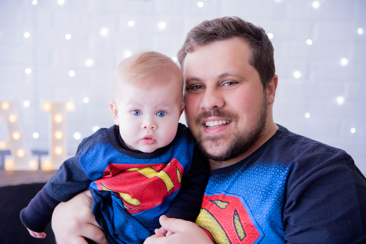 acompanhamento mensal de bebe caxias do sul figurino cenario tematico  personagem foto infantil serra gaucha fotografia familia mundo azul rosa ensaio fotografico crianca newborn baby menino menina smash the cake esmague o bolo banheira urso circo