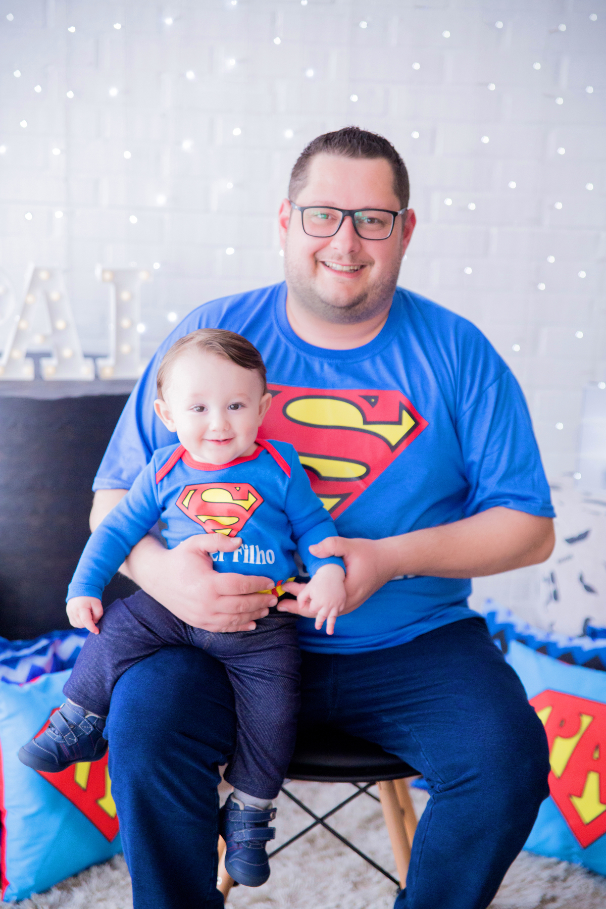 acompanhamento mensal de bebe caxias do sul figurino cenario tematico  personagem foto infantil serra gaucha fotografia familia mundo azul rosa ensaio fotografico crianca newborn baby menino menina smash the cake esmague o bolo banheira urso circo