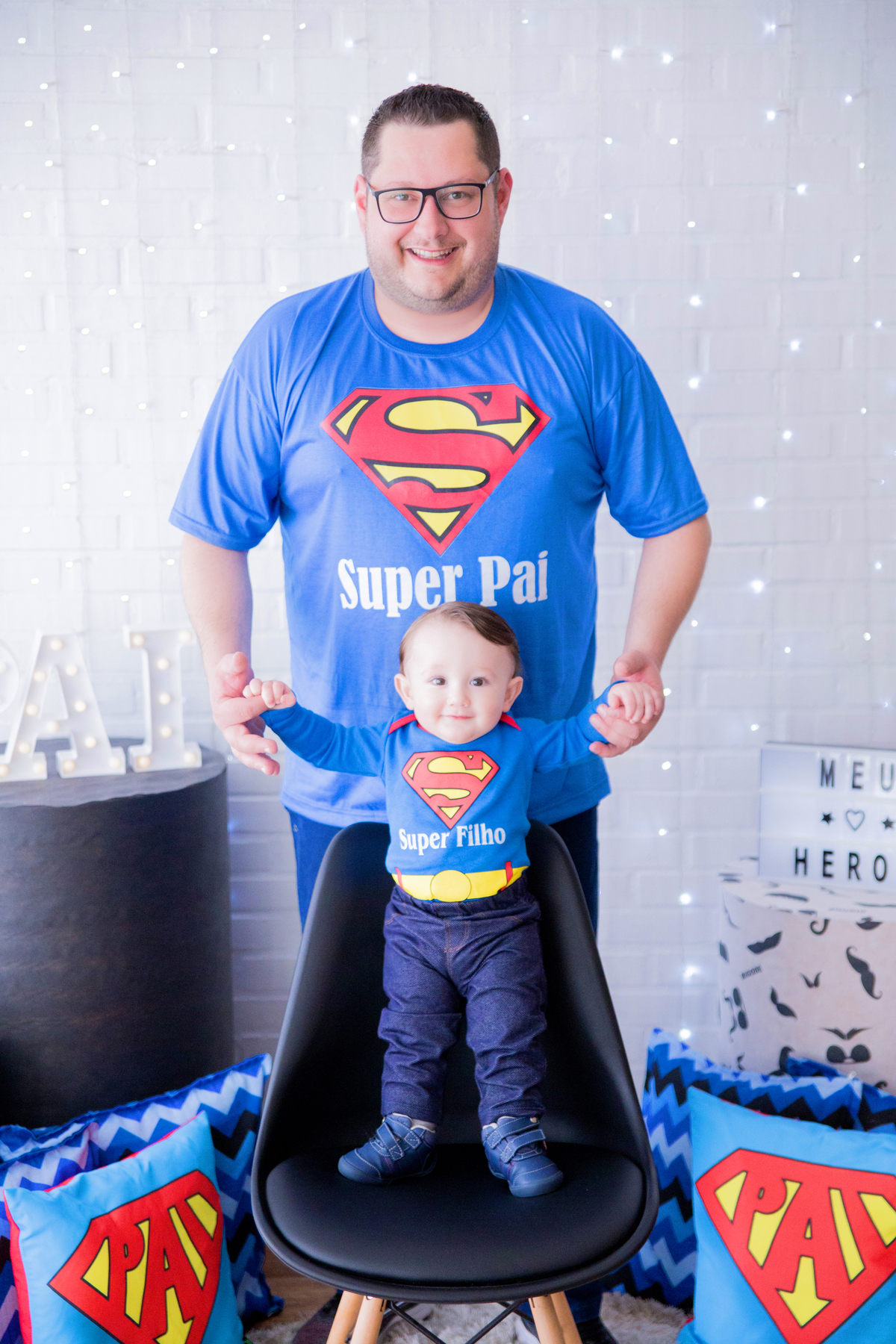 acompanhamento mensal de bebe caxias do sul figurino cenario tematico  personagem foto infantil serra gaucha fotografia familia mundo azul rosa ensaio fotografico crianca newborn baby menino menina smash the cake esmague o bolo banheira urso circo