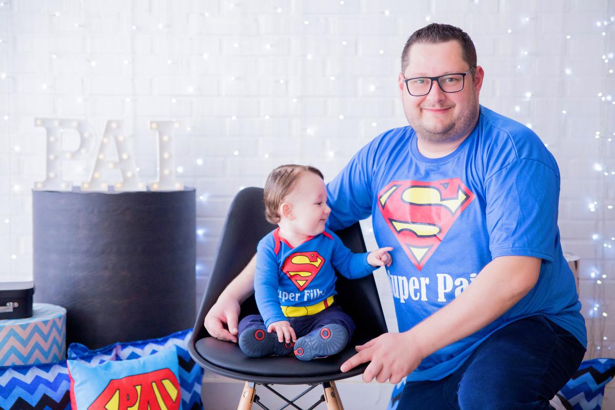 acompanhamento mensal de bebe caxias do sul figurino cenario tematico  personagem foto infantil serra gaucha fotografia familia mundo azul rosa ensaio fotografico crianca newborn baby menino menina smash the cake esmague o bolo banheira urso circo