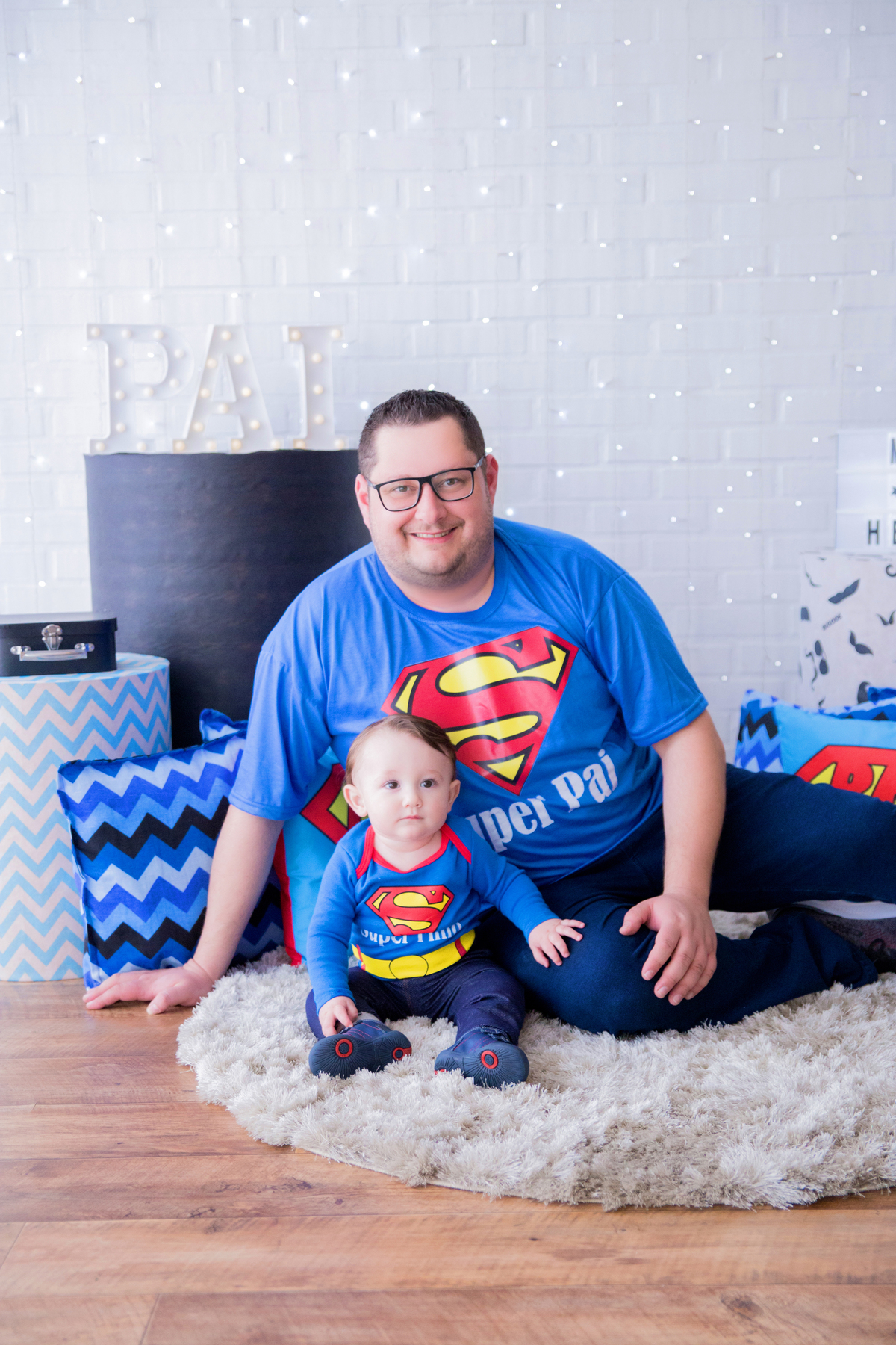 acompanhamento mensal de bebe caxias do sul figurino cenario tematico  personagem foto infantil serra gaucha fotografia familia mundo azul rosa ensaio fotografico crianca newborn baby menino menina smash the cake esmague o bolo banheira urso circo