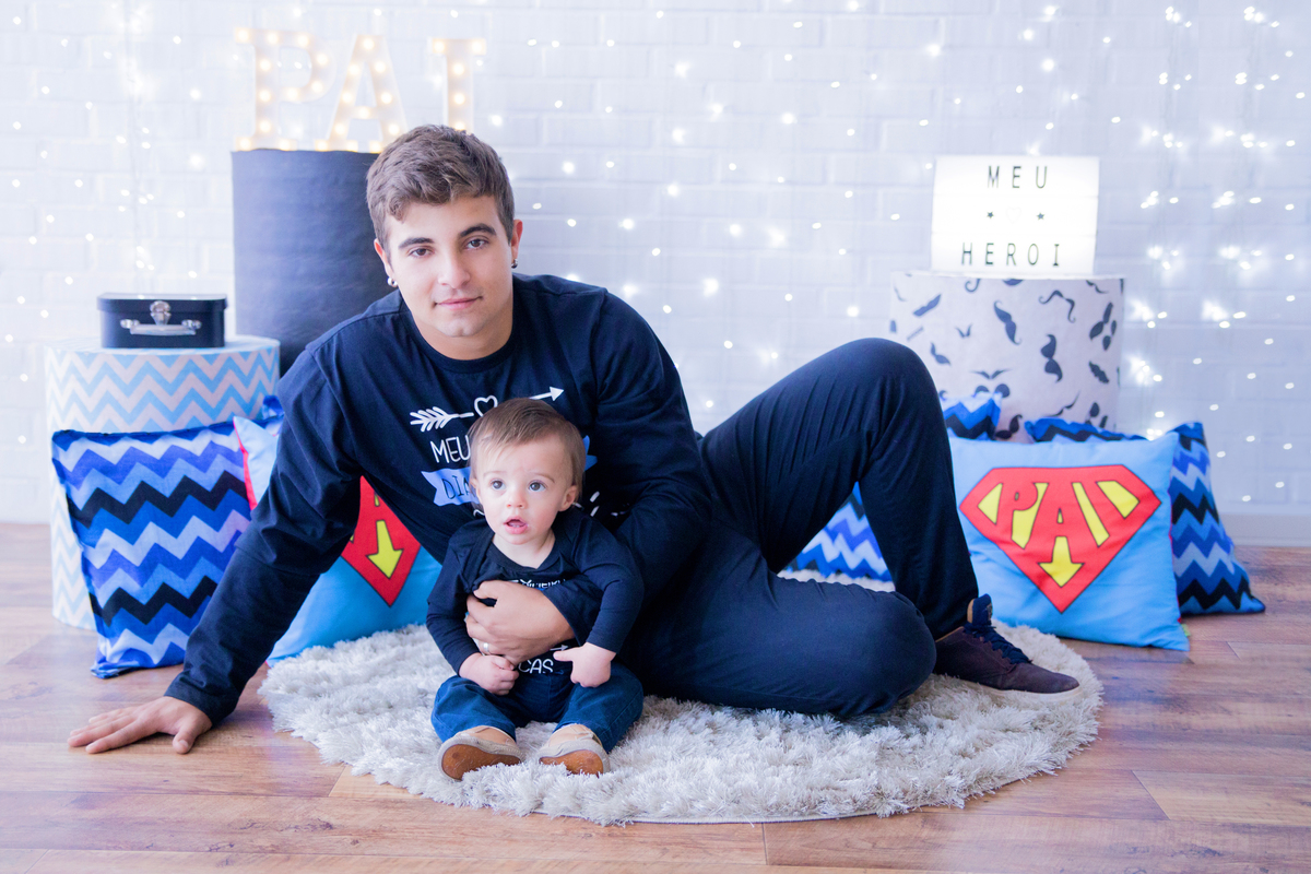 acompanhamento mensal de bebe caxias do sul figurino cenario tematico  personagem foto infantil serra gaucha fotografia familia mundo azul rosa ensaio fotografico crianca newborn baby menino menina smash the cake esmague o bolo banheira urso circo