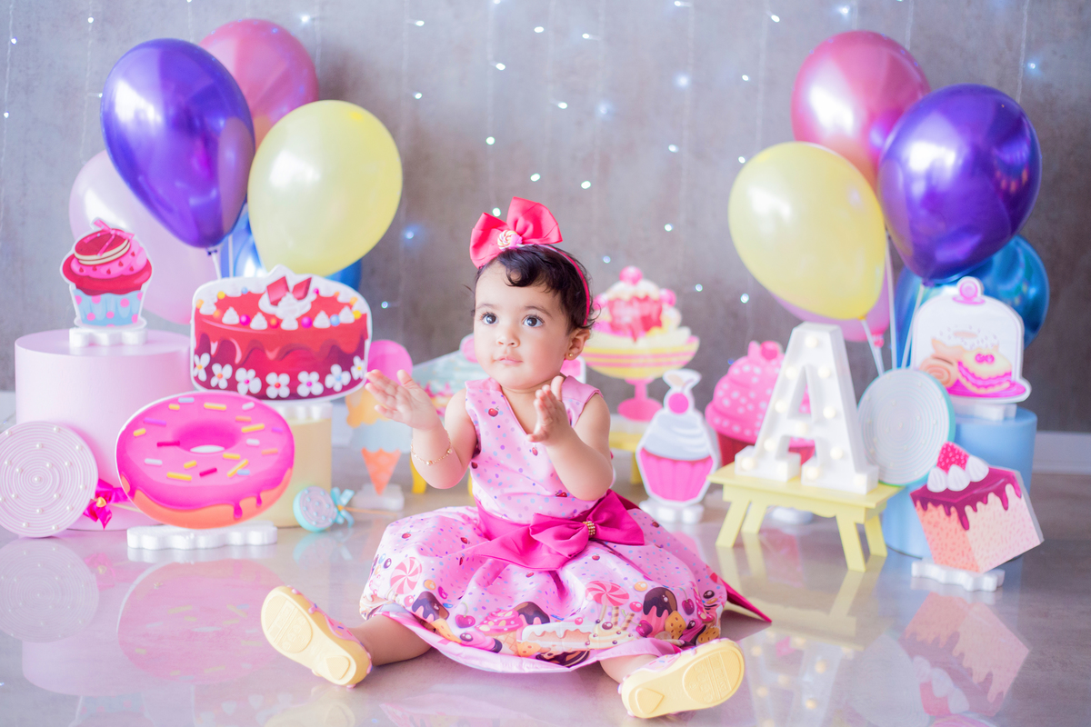 acompanhamento mensal de bebe caxias do sul figurino cenario tematico  personagem foto infantil serra gaucha fotografia familia mundo azul rosa ensaio fotografico crianca newborn baby menino menina smash the cake esmague o bolo banheira urso circo