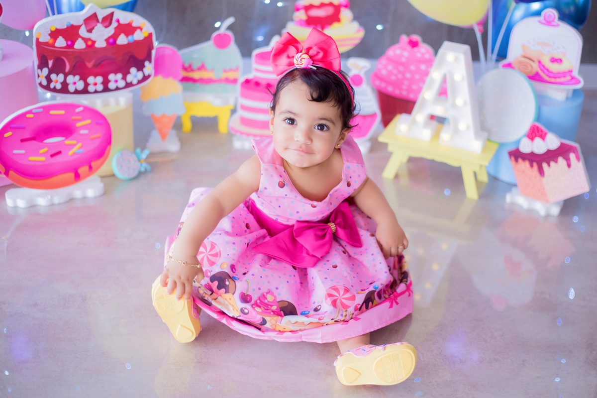 acompanhamento mensal de bebe caxias do sul figurino cenario tematico  personagem foto infantil serra gaucha fotografia familia mundo azul rosa ensaio fotografico crianca newborn baby menino menina smash the cake esmague o bolo banheira urso circo