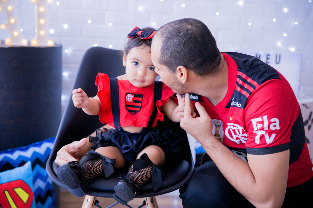 acompanhamento mensal de bebe caxias do sul figurino cenario tematico  personagem foto infantil serra gaucha fotografia familia mundo azul rosa ensaio fotografico crianca newborn baby menino menina smash the cake esmague o bolo banheira urso circo