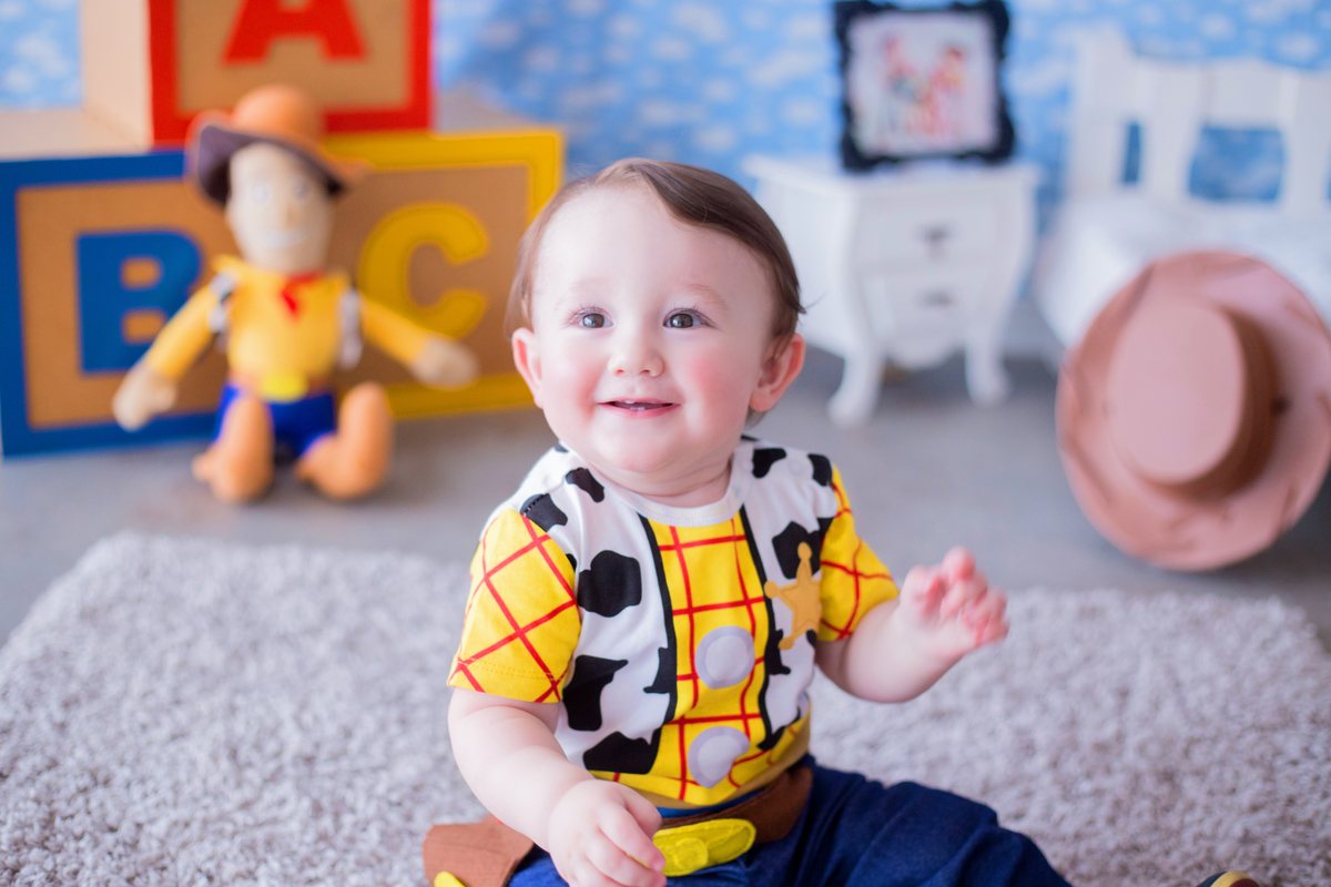 acompanhamento mensal de bebe caxias do sul figurino cenario tematico  personagem foto infantil serra gaucha fotografia familia mundo azul rosa ensaio fotografico crianca newborn baby menino menina smash the cake esmague o bolo banheira urso circo