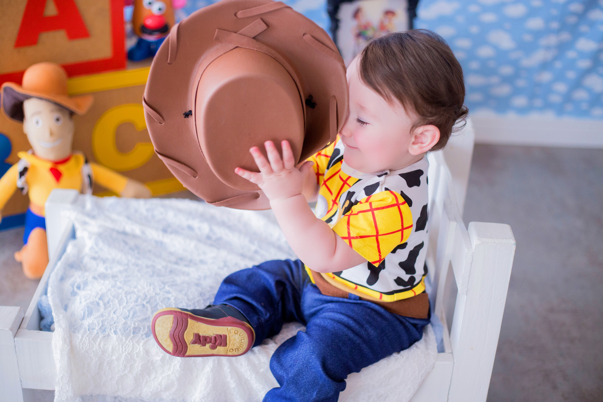 acompanhamento mensal de bebe caxias do sul figurino cenario tematico  personagem foto infantil serra gaucha fotografia familia mundo azul rosa ensaio fotografico crianca newborn baby menino menina smash the cake esmague o bolo banheira urso circo