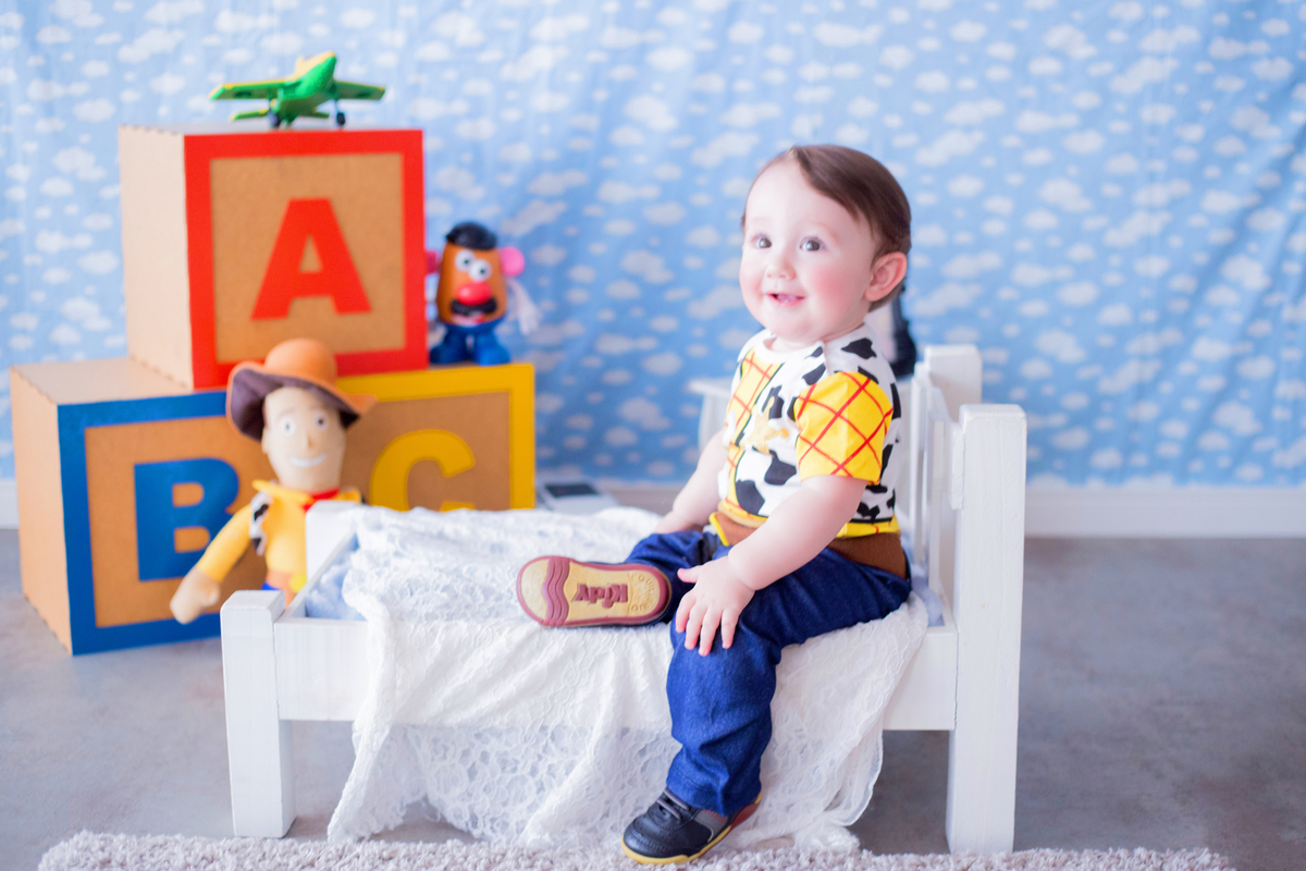 acompanhamento mensal de bebe caxias do sul figurino cenario tematico  personagem foto infantil serra gaucha fotografia familia mundo azul rosa ensaio fotografico crianca newborn baby menino menina smash the cake esmague o bolo banheira urso circo