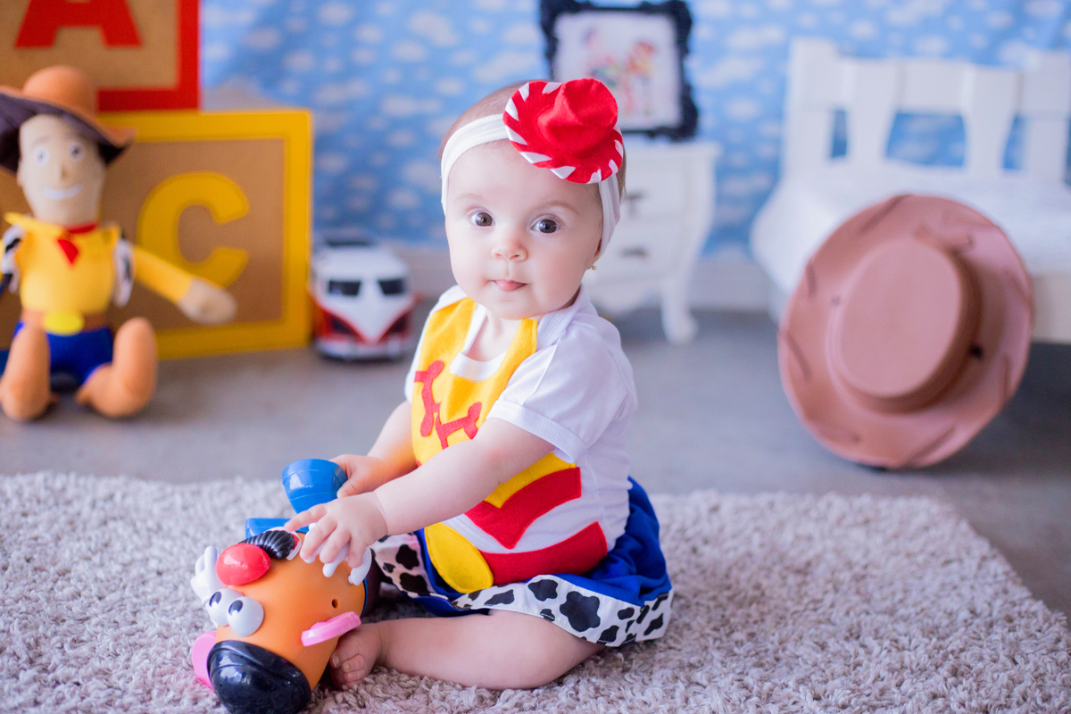 acompanhamento mensal de bebe caxias do sul figurino cenario tematico  personagem foto infantil serra gaucha fotografia familia mundo azul rosa ensaio fotografico crianca newborn baby menino menina smash the cake esmague o bolo banheira urso circo