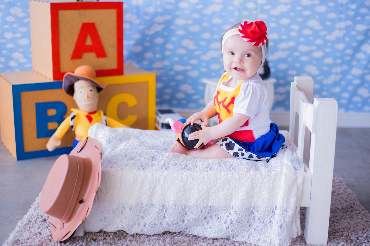 acompanhamento mensal de bebe caxias do sul figurino cenario tematico  personagem foto infantil serra gaucha fotografia familia mundo azul rosa ensaio fotografico crianca newborn baby menino menina smash the cake esmague o bolo banheira urso circo