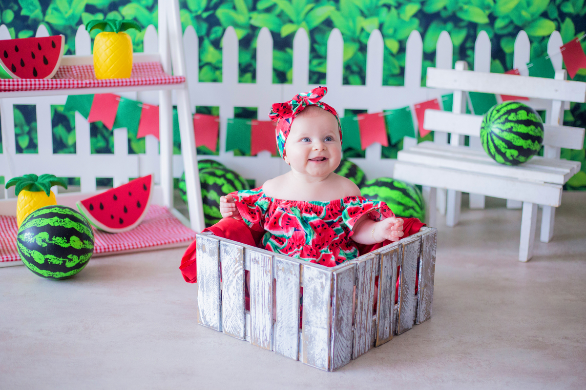 acompanhamento mensal de bebe caxias do sul figurino cenario tematico  personagem foto infantil serra gaucha fotografia familia mundo azul rosa ensaio fotografico crianca newborn baby menino menina smash the cake esmague o bolo banheira urso circo