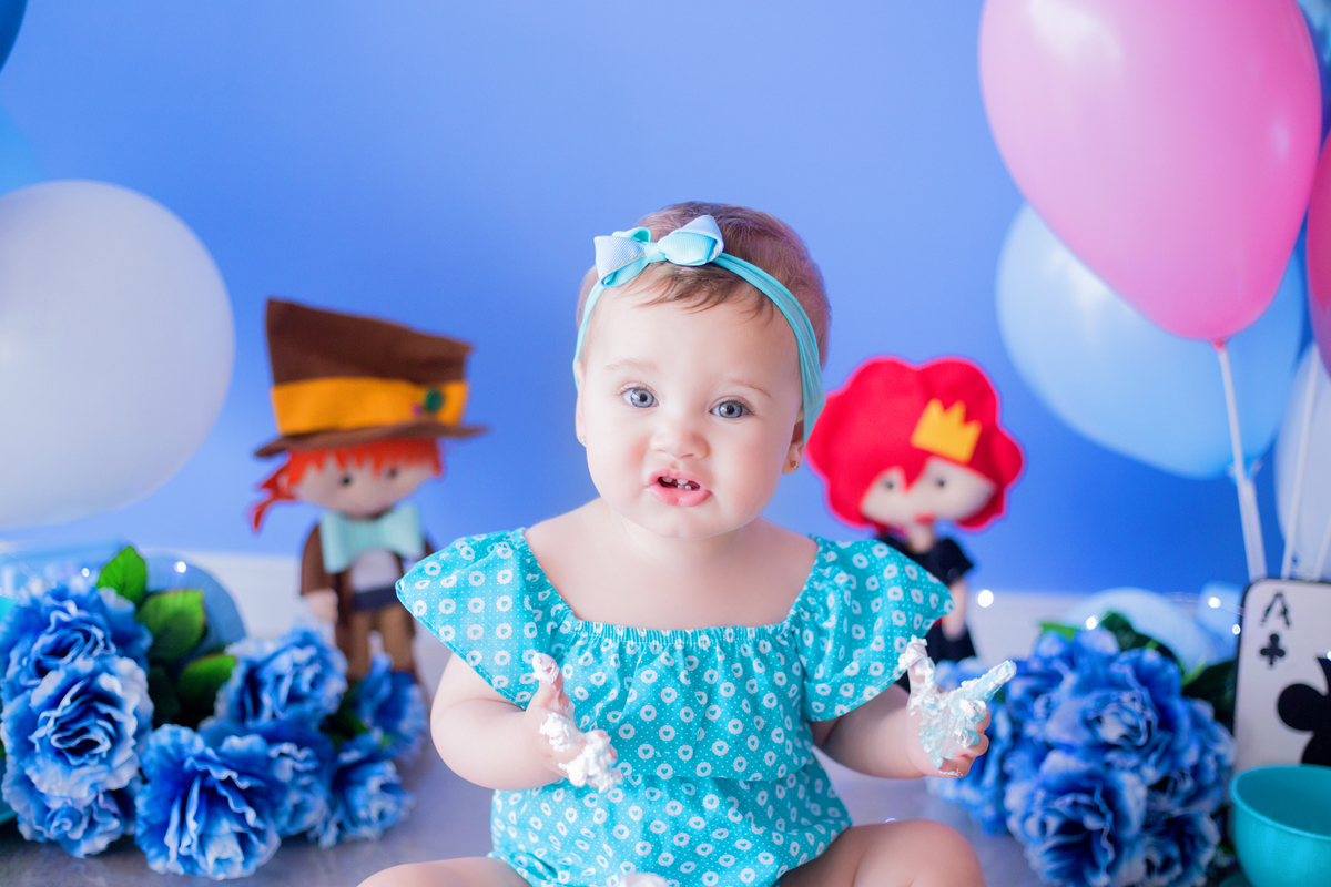 acompanhamento mensal de bebe caxias do sul figurino cenario tematico  personagem foto infantil serra gaucha fotografia familia mundo azul rosa ensaio fotografico crianca newborn baby menino menina smash the cake esmague o bolo banheira urso circo