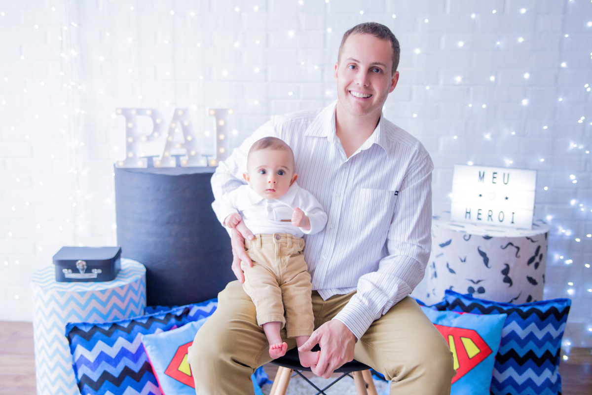 acompanhamento mensal de bebe caxias do sul figurino cenario tematico  personagem foto infantil serra gaucha fotografia familia mundo azul rosa ensaio fotografico crianca newborn baby menino menina smash the cake esmague o bolo banheira urso circo