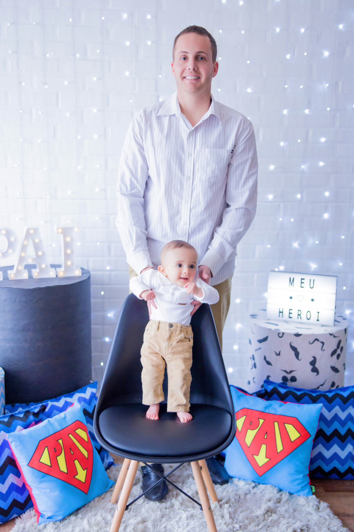 acompanhamento mensal de bebe caxias do sul figurino cenario tematico  personagem foto infantil serra gaucha fotografia familia mundo azul rosa ensaio fotografico crianca newborn baby menino menina smash the cake esmague o bolo banheira urso circo