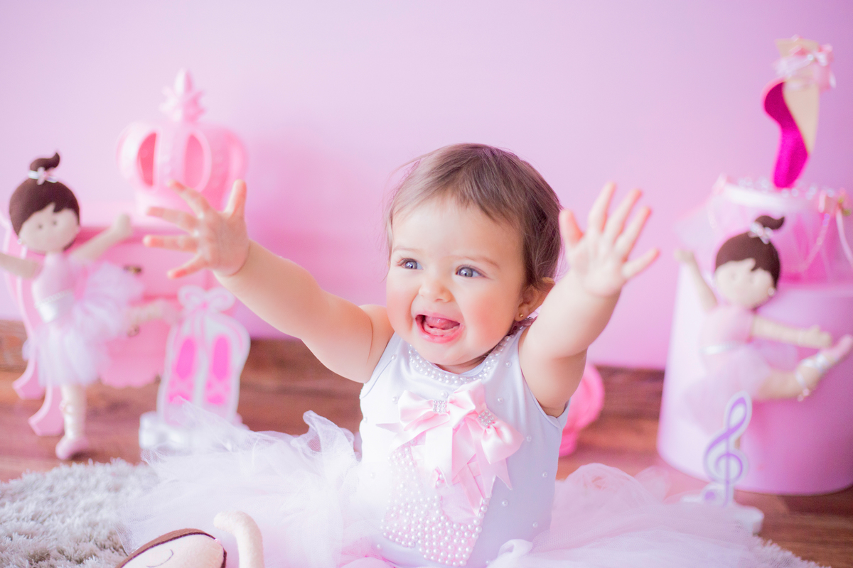 acompanhamento mensal de bebe caxias do sul figurino cenario tematico  personagem foto infantil serra gaucha fotografia familia mundo azul rosa ensaio fotografico crianca newborn baby menino menina smash the cake esmague o bolo banheira urso circo