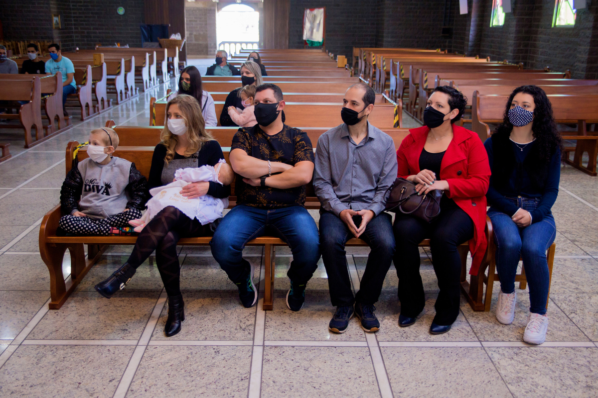 acompanhamento mensal de bebe caxias do sul figurino cenario tematico  personagem foto infantil serra gaucha fotografia familia mundo azul rosa ensaio fotografico crianca newborn baby menino menina smash the cake esmague o bolo banheira urso circo