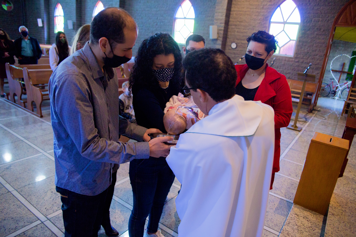 acompanhamento mensal de bebe caxias do sul figurino cenario tematico  personagem foto infantil serra gaucha fotografia familia mundo azul rosa ensaio fotografico crianca newborn baby menino menina smash the cake esmague o bolo banheira urso circo