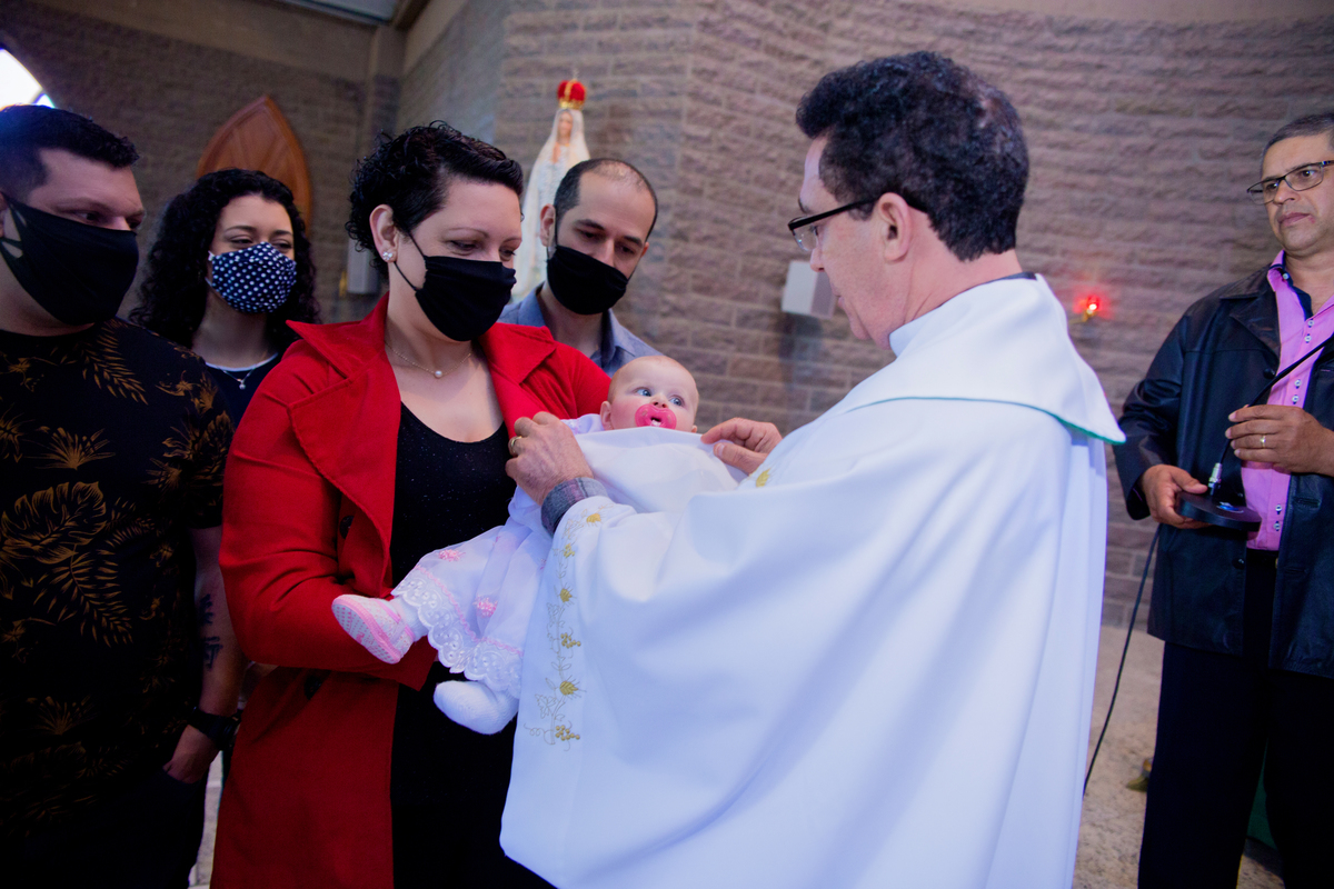 acompanhamento mensal de bebe caxias do sul figurino cenario tematico  personagem foto infantil serra gaucha fotografia familia mundo azul rosa ensaio fotografico crianca newborn baby menino menina smash the cake esmague o bolo banheira urso circo