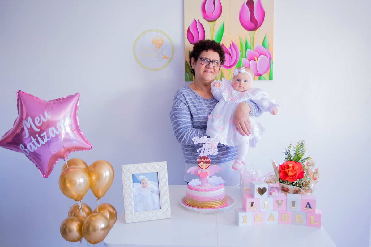 acompanhamento mensal de bebe caxias do sul figurino cenario tematico  personagem foto infantil serra gaucha fotografia familia mundo azul rosa ensaio fotografico crianca newborn baby menino menina smash the cake esmague o bolo banheira urso circo