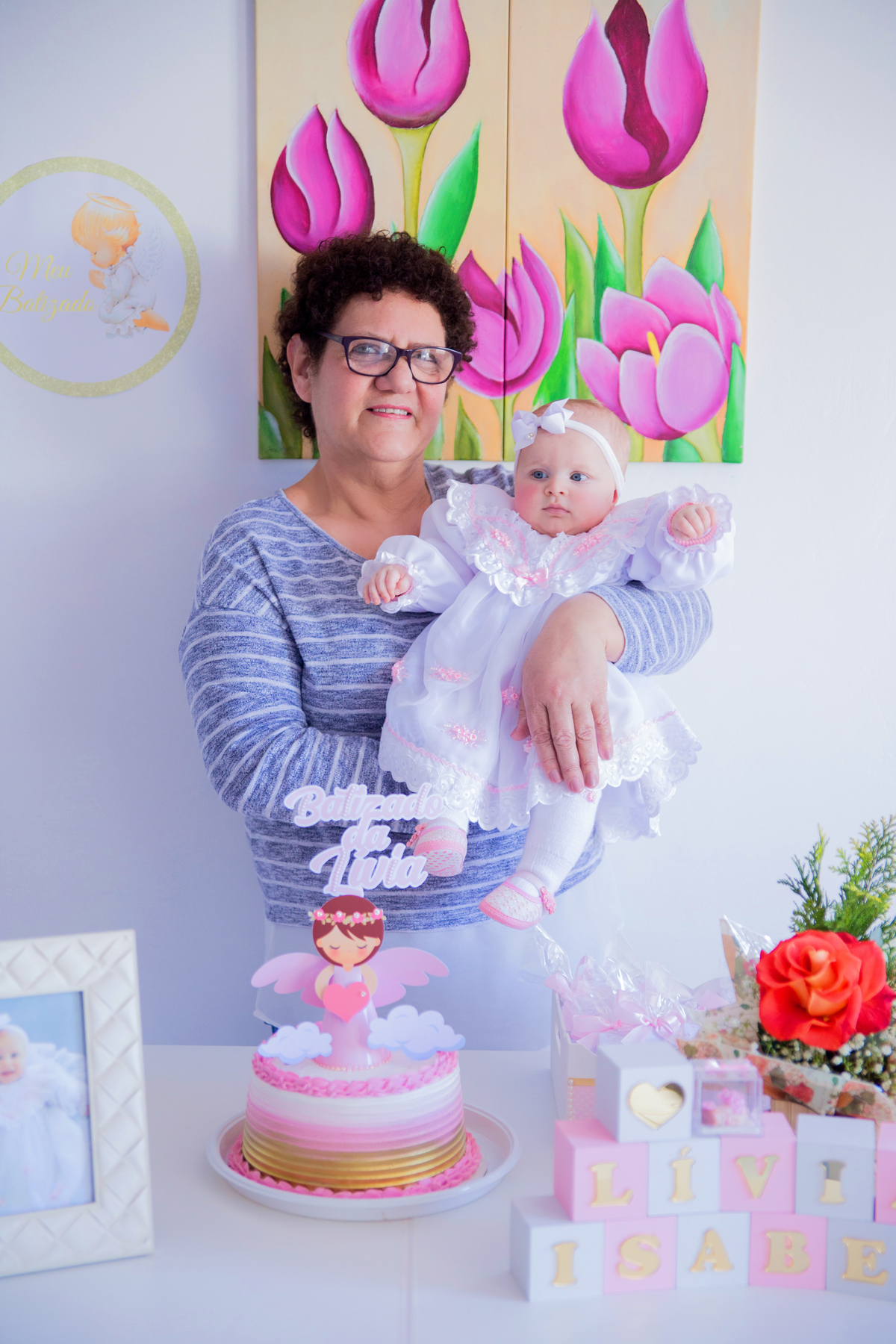 acompanhamento mensal de bebe caxias do sul figurino cenario tematico  personagem foto infantil serra gaucha fotografia familia mundo azul rosa ensaio fotografico crianca newborn baby menino menina smash the cake esmague o bolo banheira urso circo
