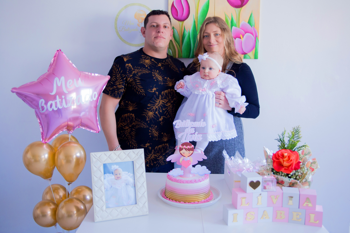 acompanhamento mensal de bebe caxias do sul figurino cenario tematico  personagem foto infantil serra gaucha fotografia familia mundo azul rosa ensaio fotografico crianca newborn baby menino menina smash the cake esmague o bolo banheira urso circo