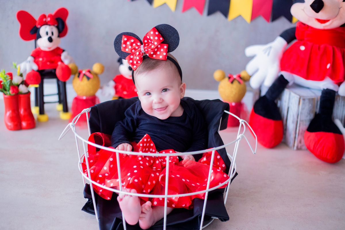 acompanhamento mensal de bebe caxias do sul figurino cenario tematico  personagem foto infantil serra gaucha fotografia familia mundo azul rosa ensaio fotografico crianca newborn baby menino menina smash the cake esmague o bolo banheira urso circo