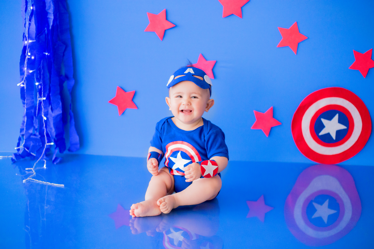 acompanhamento mensal de bebe caxias do sul figurino cenario tematico  personagem foto infantil serra gaucha fotografia familia mundo azul rosa ensaio fotografico crianca newborn baby menino menina smash the cake esmague o bolo banheira urso circo